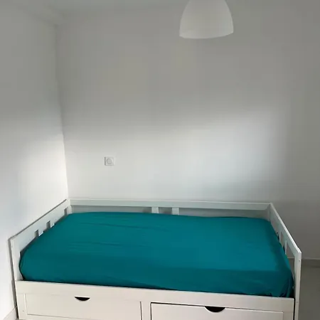 Attenant à La Maison Hébergement de vacances Brest